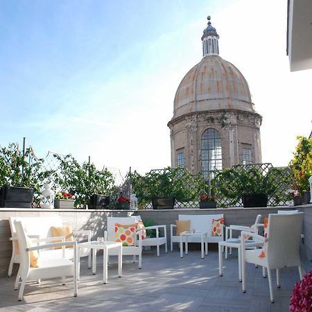 Hotel San Pietro Napoli Esterno foto