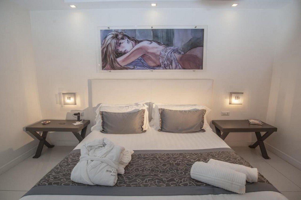 Hotel San Pietro Napoli Esterno foto