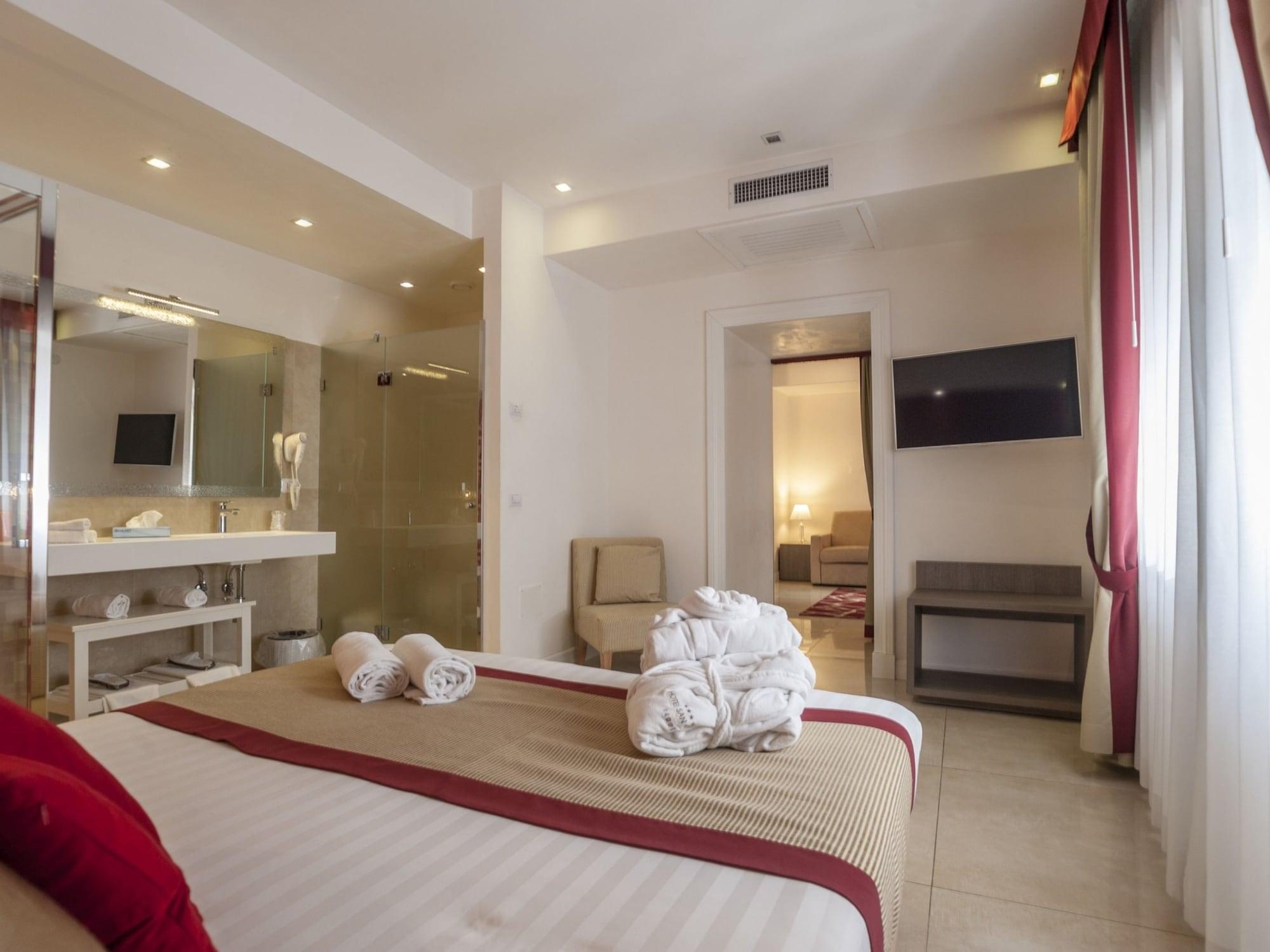 Hotel San Pietro Napoli Esterno foto