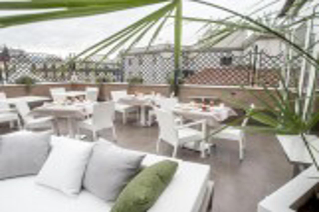 Hotel San Pietro Napoli Esterno foto