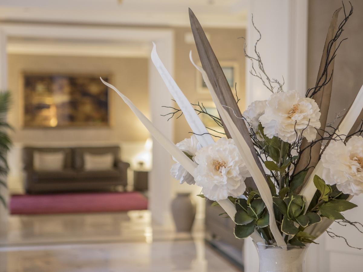 Hotel San Pietro Napoli Esterno foto